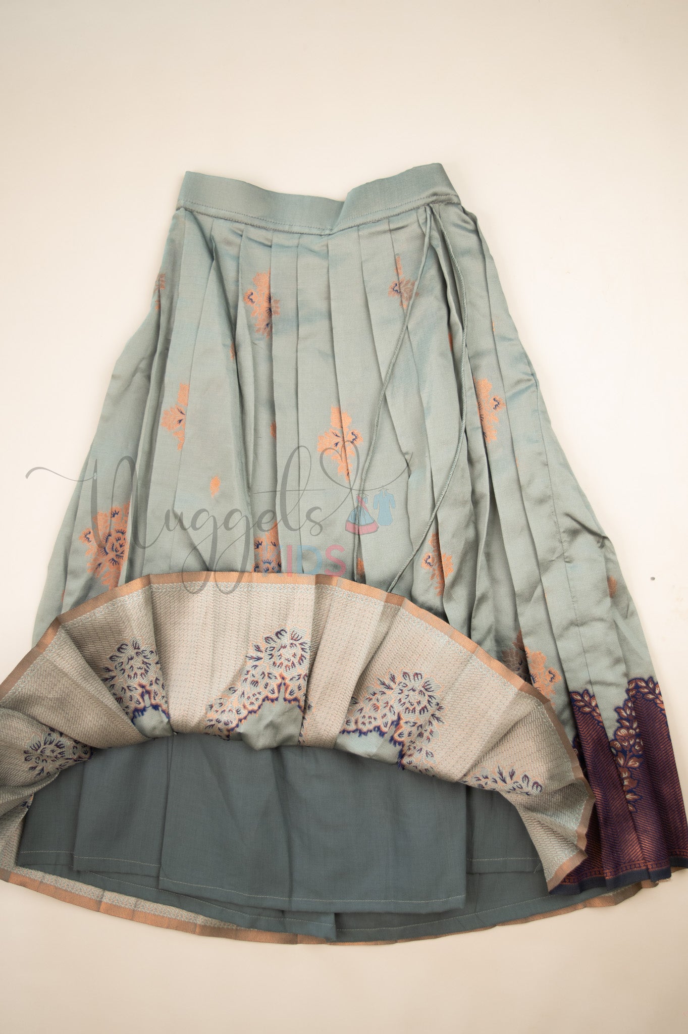 Ready to Ship: Grey and Blue Lacework Pattern Blouse Pattu Pavada Set