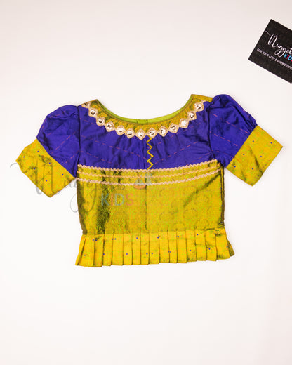 Ready to Ship: Green and Blue Lacework Pattern Blouse Pattu Pavada Set