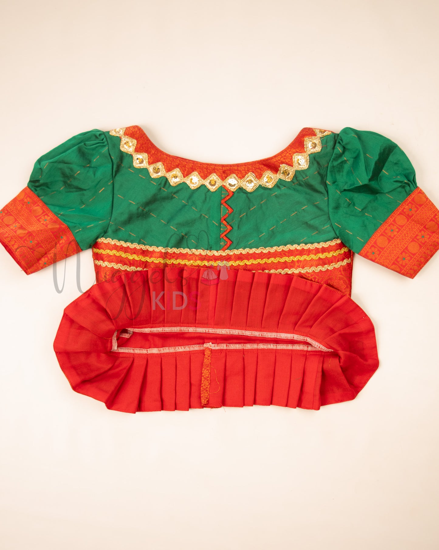 Ready to Ship: Green and Red Lacework Pattern Blouse Pattu Pavada Set