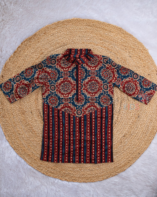 Pre Order: Nawabi Edge Kasavu Kurta Pant Set