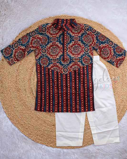 Pre Order: Nawabi Edge Kasavu Kurta Pant Set
