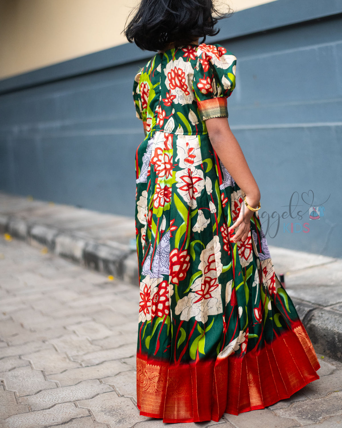 Ready to Ship: Green Premium Kalamkari Gown With Puff Sleeves